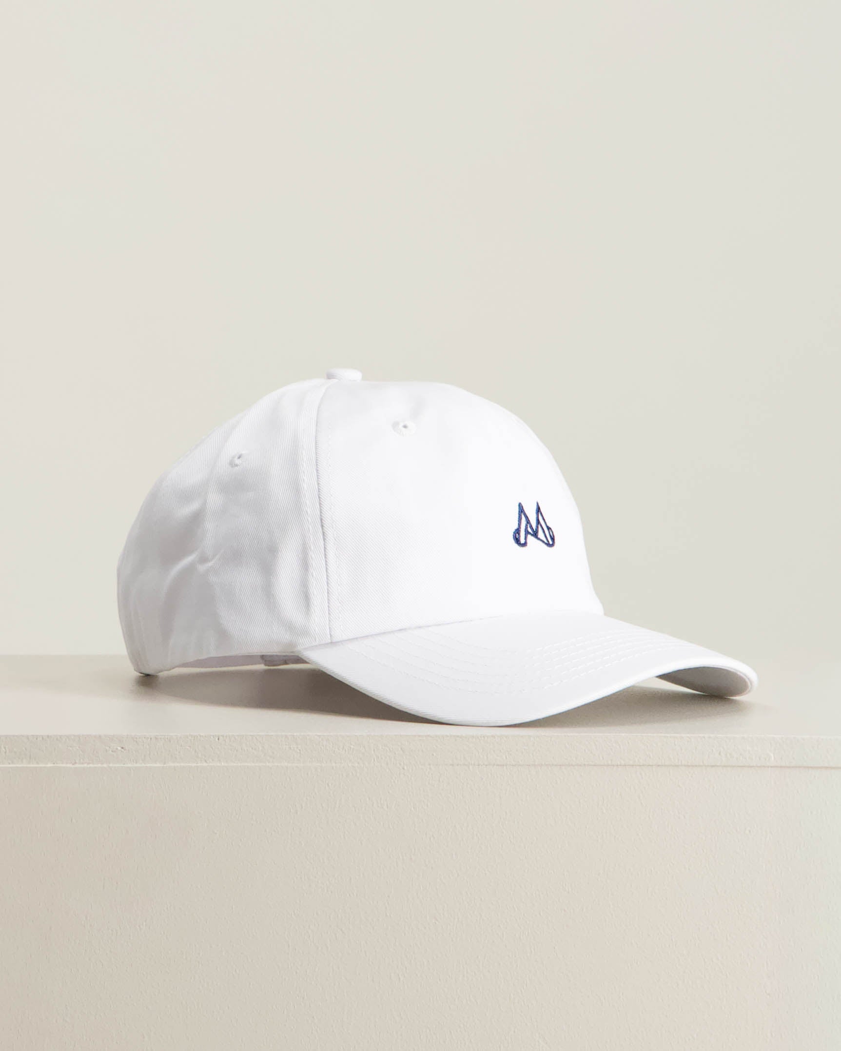 Maggiore Clean M Logo Cap White