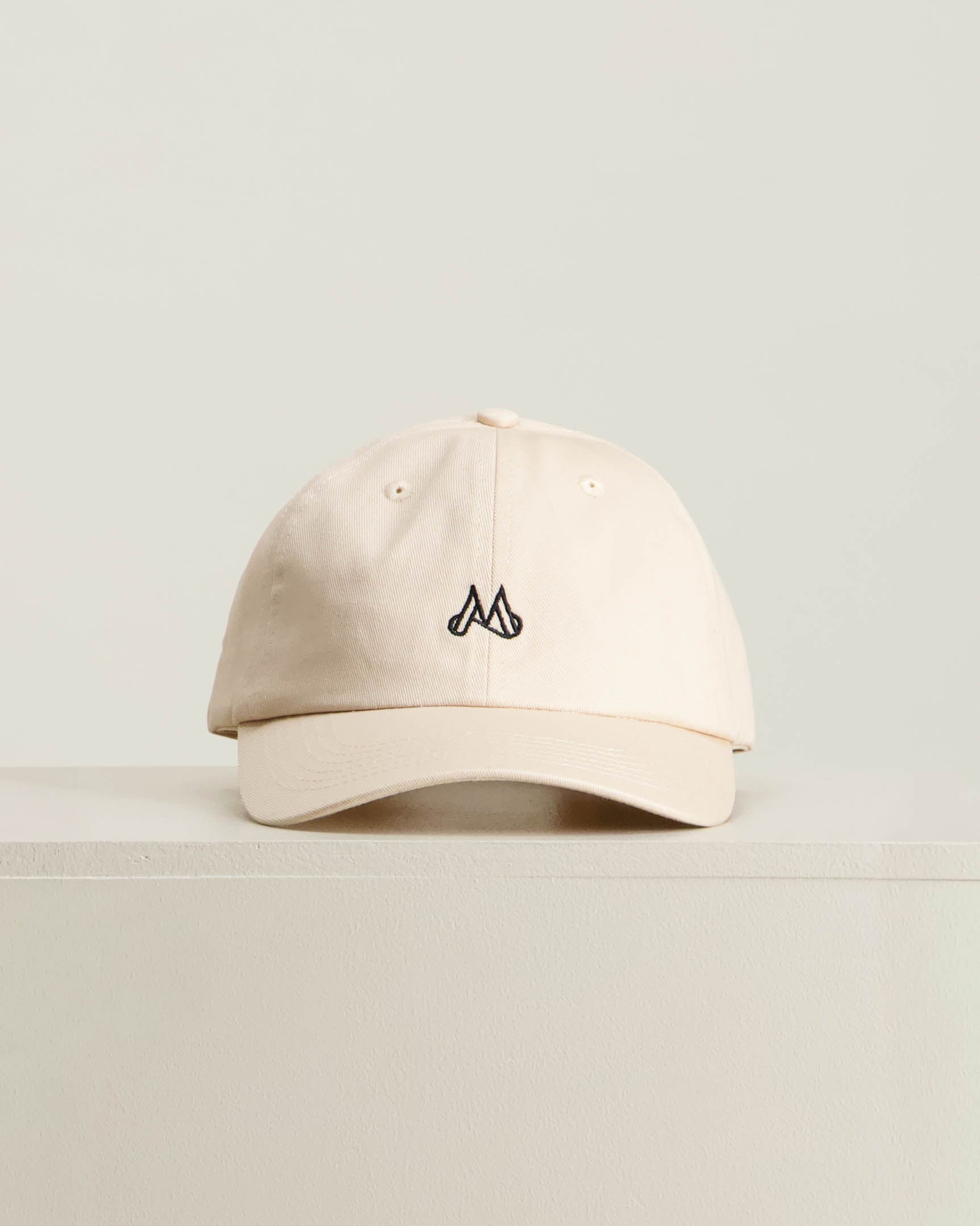 Maggiore Clean M Logo Cap Beige
