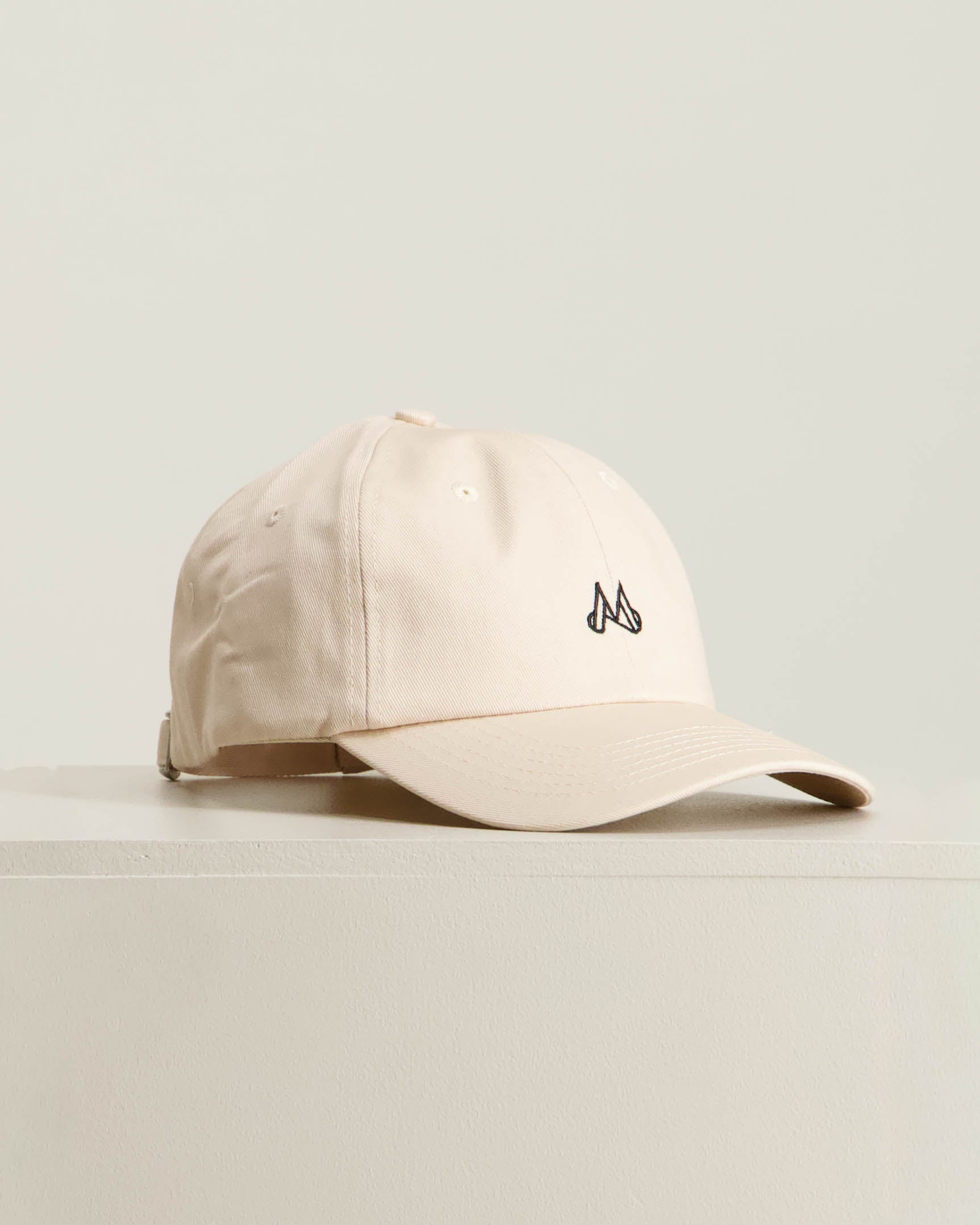 Maggiore Clean M Logo Cap Beige